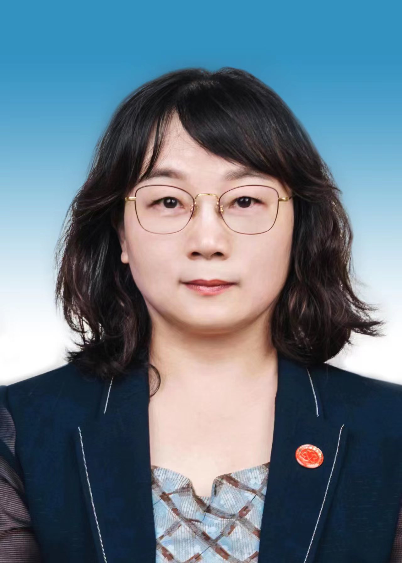党委委员、副院长  周艳红